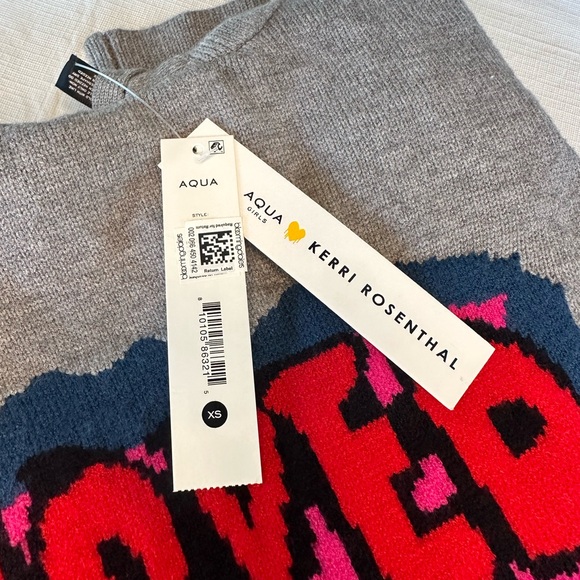 Bloomingdale’s AQUA x Kerri Rosenthal “Loved” Graphic Pullover Hoodie - Picture 4 of 5